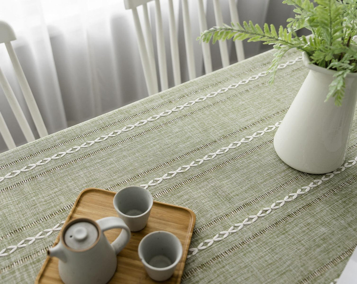 BowLift | Batillo Linen Tablecloth | Tablecloth, Indoor & Outdoor