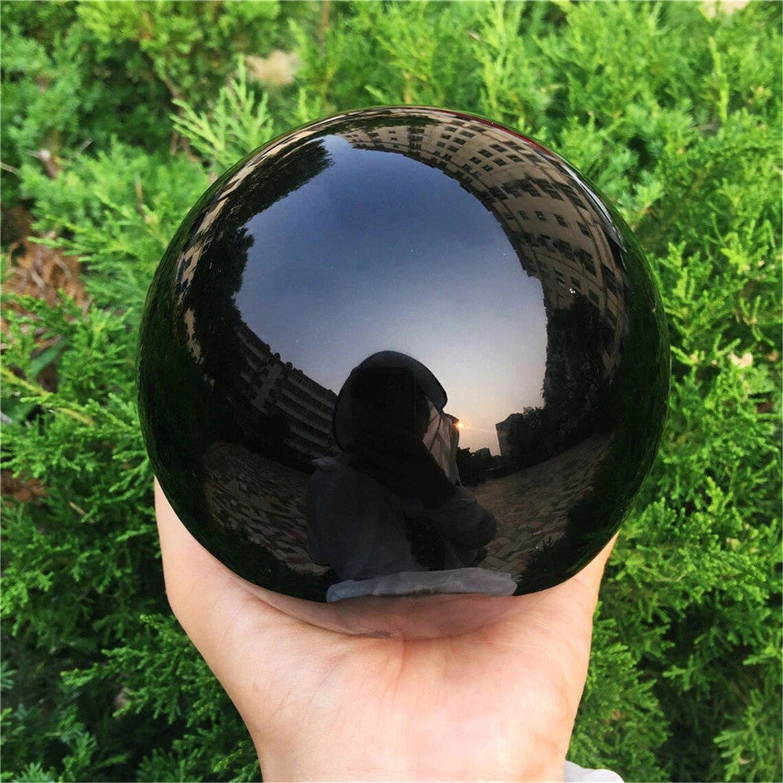 LZINA™ | Obsidian Crystal Ball Decoration