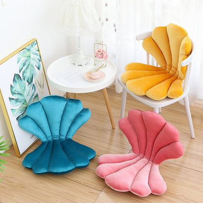 BowLift | Chic Velvet Shell Cushion - Luxurious and Stylish Cushion for Living Room, Bedroom