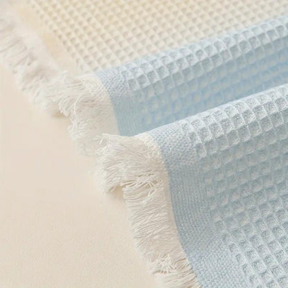 BowLift | CoolGuard – Non-Slip Cooling Sofa Cover for Summer, Easy Care
