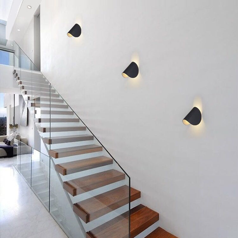 BowLift Eveline: Modern Geometric LED Wall Light with 4 Color Options, Indoor/Outdoor Metal Fixture
