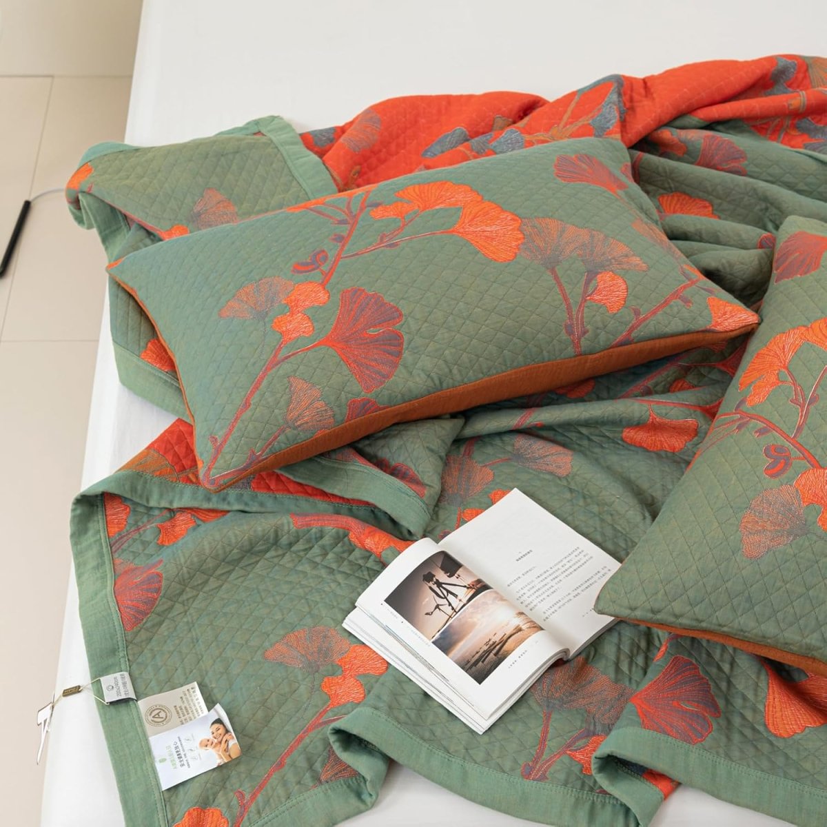 BowLift | GinkgoQuilt – Cotton Bedding Set with Botanical Reversible Design