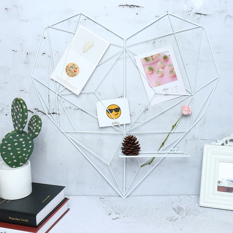LZINA™ | Heart Wire Photo Display