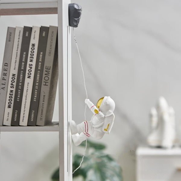 LZINA™ | Astronaut Climber Wall Decoration Figures