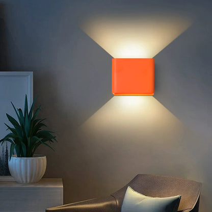 BowLift | OrrSquare – Sleek Modern Square Wall Lamp for Chic, Stylish Lighting