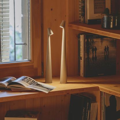 BowLift Sculpting Table Lamp — Precision Lighting for Artists
