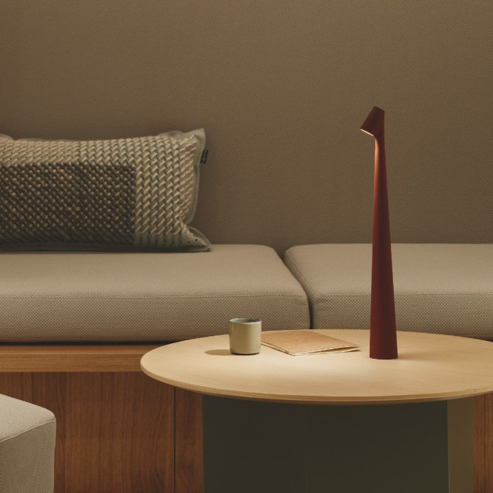 BowLift Sculpting Table Lamp — Precision Lighting for Artists