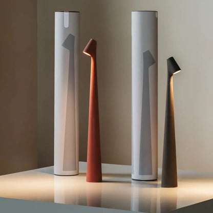 BowLift Sculpting Table Lamp — Precision Lighting for Artists