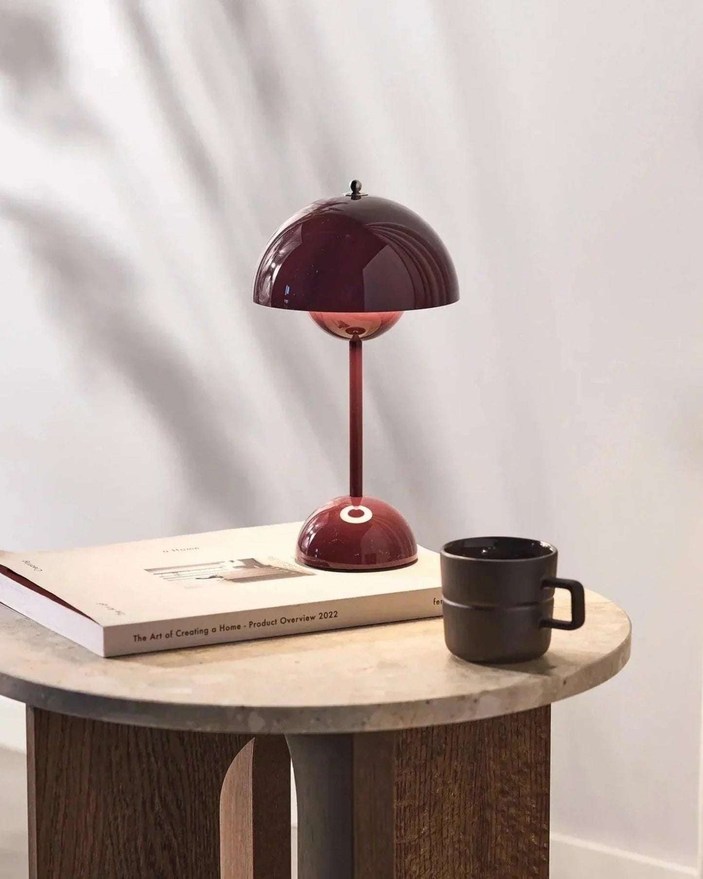 BowLift NordLight LED Table Lamp – Sleek Scandinavian Design, Dimmable and Eco-Friendly Metal Construction