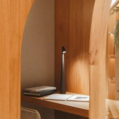 BowLift by Dorsø - L'ummiere D'apol Designer Table Lamp