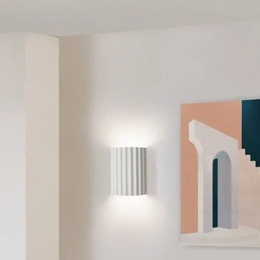 BowLift Minimalist Groove Wall Lamp in Resin with Up & Down Lighting
