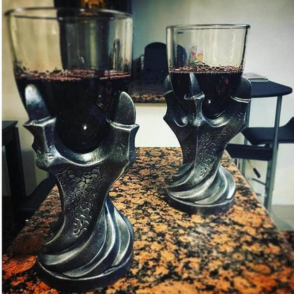 LZINA™ | Medieval Dragon Claw Vodka and Wine Goblet