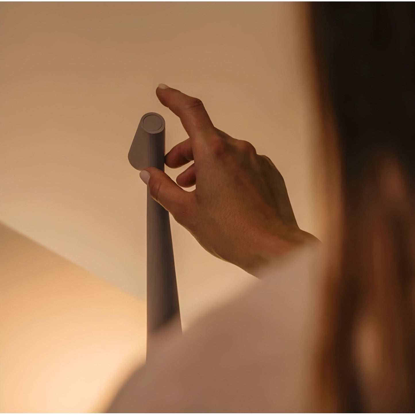 BowLift Nordic Minimalist LED Wireless Table Lamp — Sleek Ambient Lighting for Modern Spaces