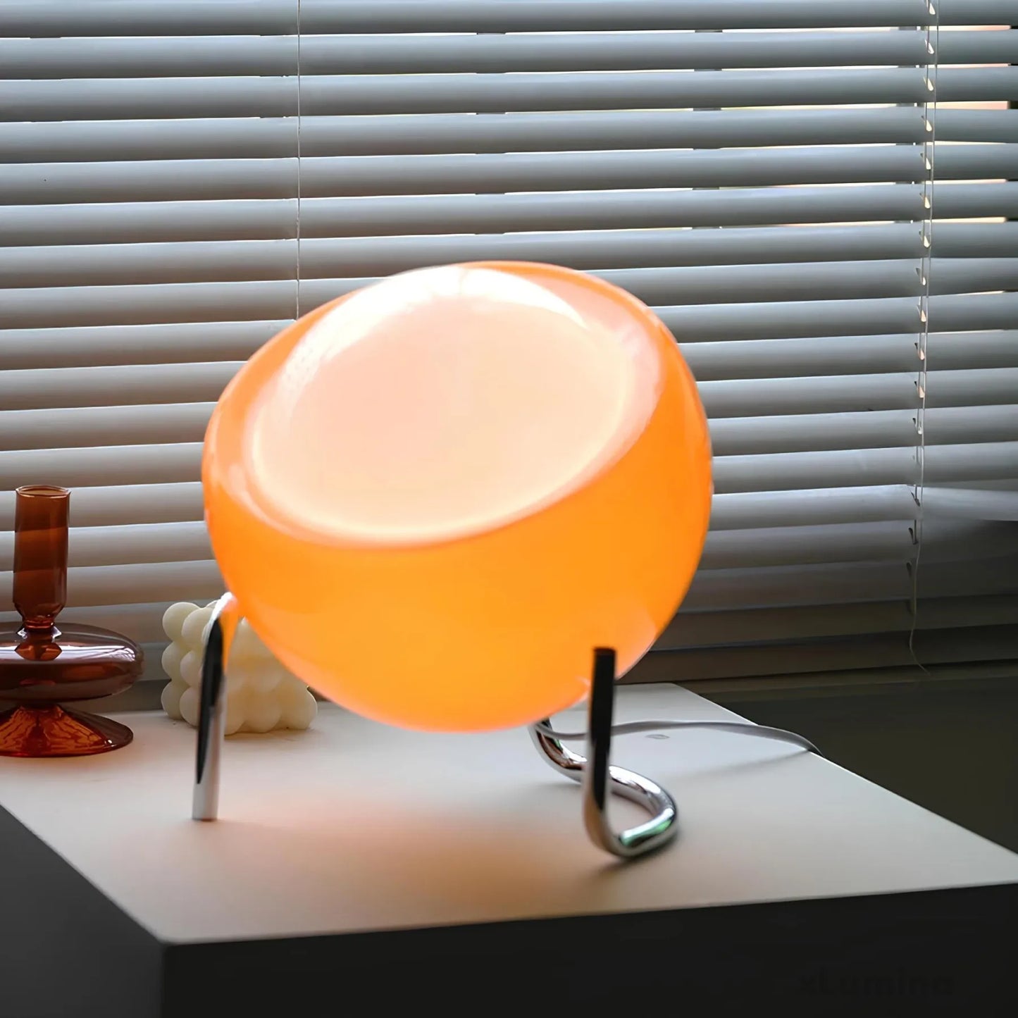 BowLift | Smart Motion-Sensing Table Lamp