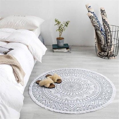 BowLift | Moroccan Boho rug with tassels