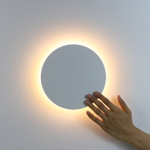 BowLift Alonso Touch LED Wall Light – Sleek, Touch-Activated Ambient Lighting