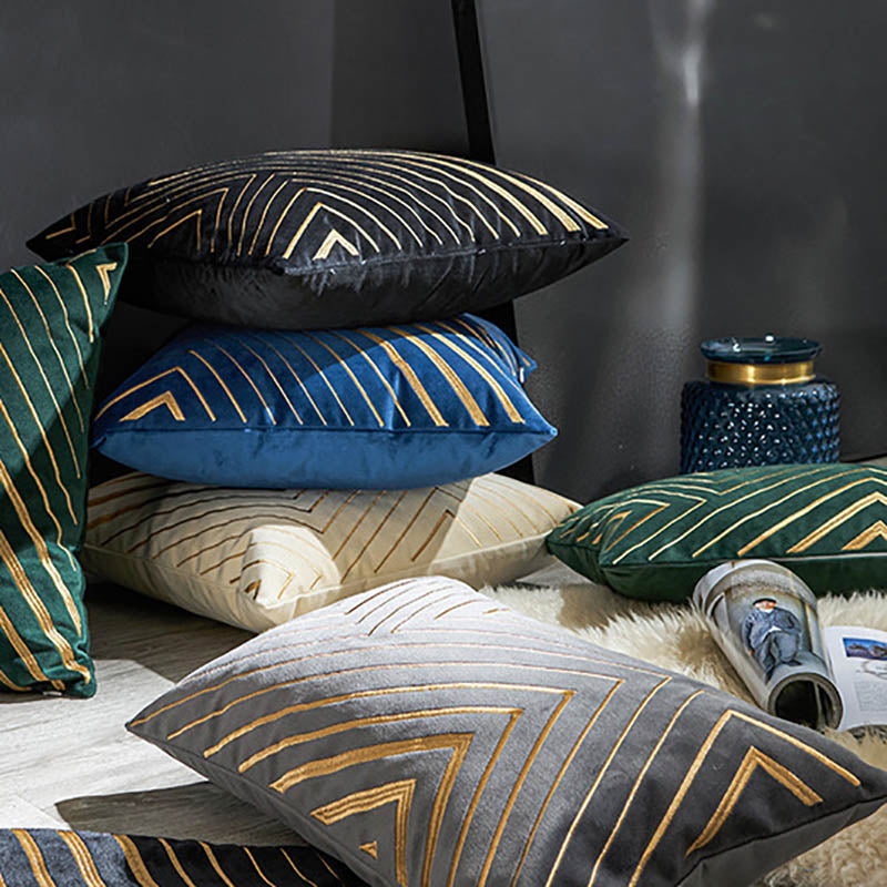 BowLift | The gilded luxury velvet cushion cover