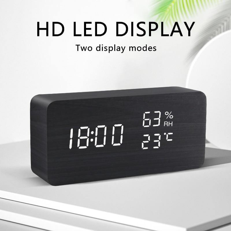 BowLift | LED alarm clock in wooden cube shape