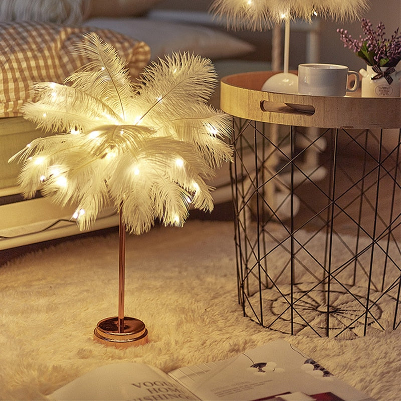 BowLift Feather Palm Table Lamp — Creative Desk Lighting