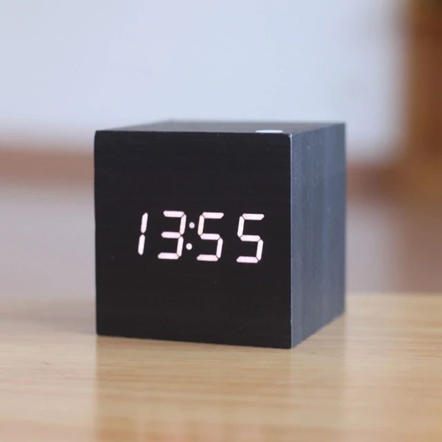 BowLift | CUBE DIGITAL DESK CLOCK