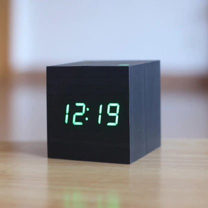 BowLift | CUBE DIGITAL DESK CLOCK