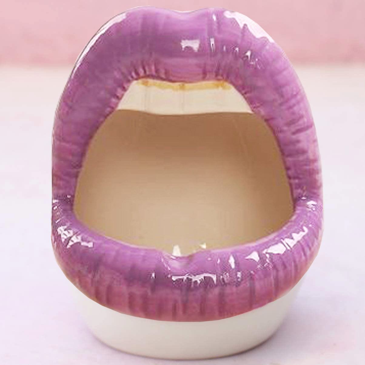 LZINA™ | Lips Flower Pot