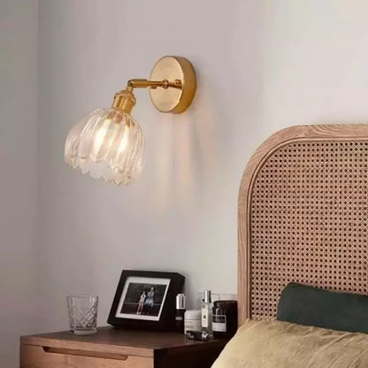 BowLift Retro Wall Light with Glass Tulip Bud – Vintage-Inspired Design