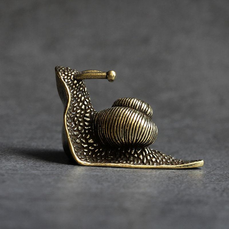 LZINA™ | Retro Queen Copper Mini Snail Tea Pet Desk Ornament