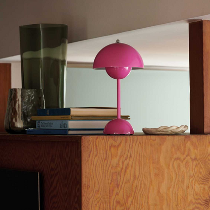 BowLift | SolarFlare LED Table Lamp – Dimmable Mood Lighting for Living Room & Bedroom | Modern, Energy-Efficient Design
