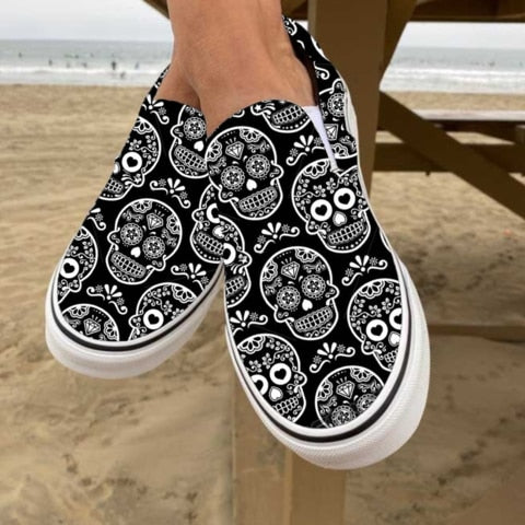LZINA™ | Casual slip-ons made of canvas with skull