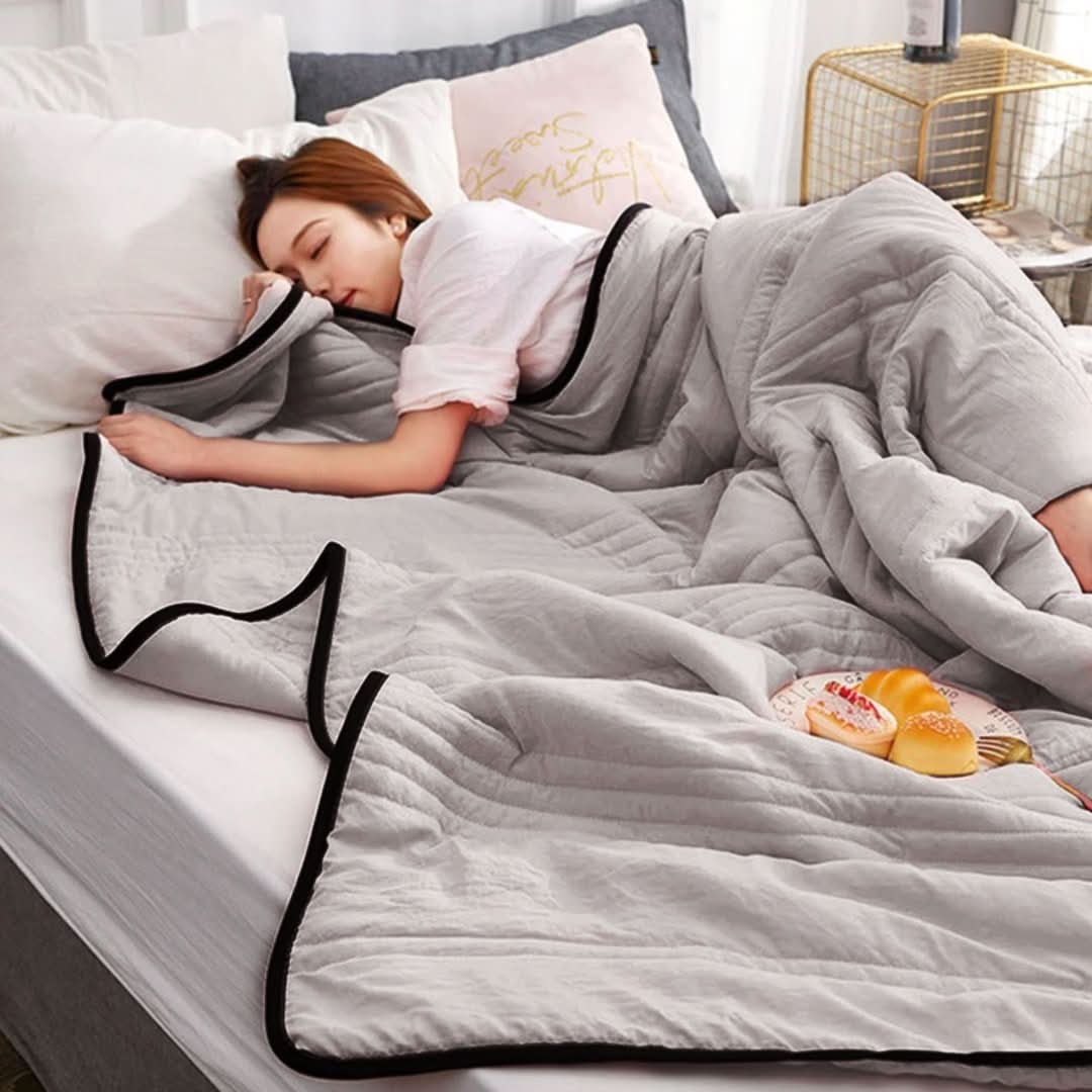 LZINA™ | Cooling Blanket for Hot Summer Nights