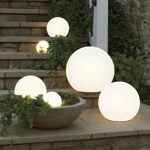 LZINA™ | Outdoor Globe Light - Wireless, Weatherproof, 16 Colors LED Ball Light