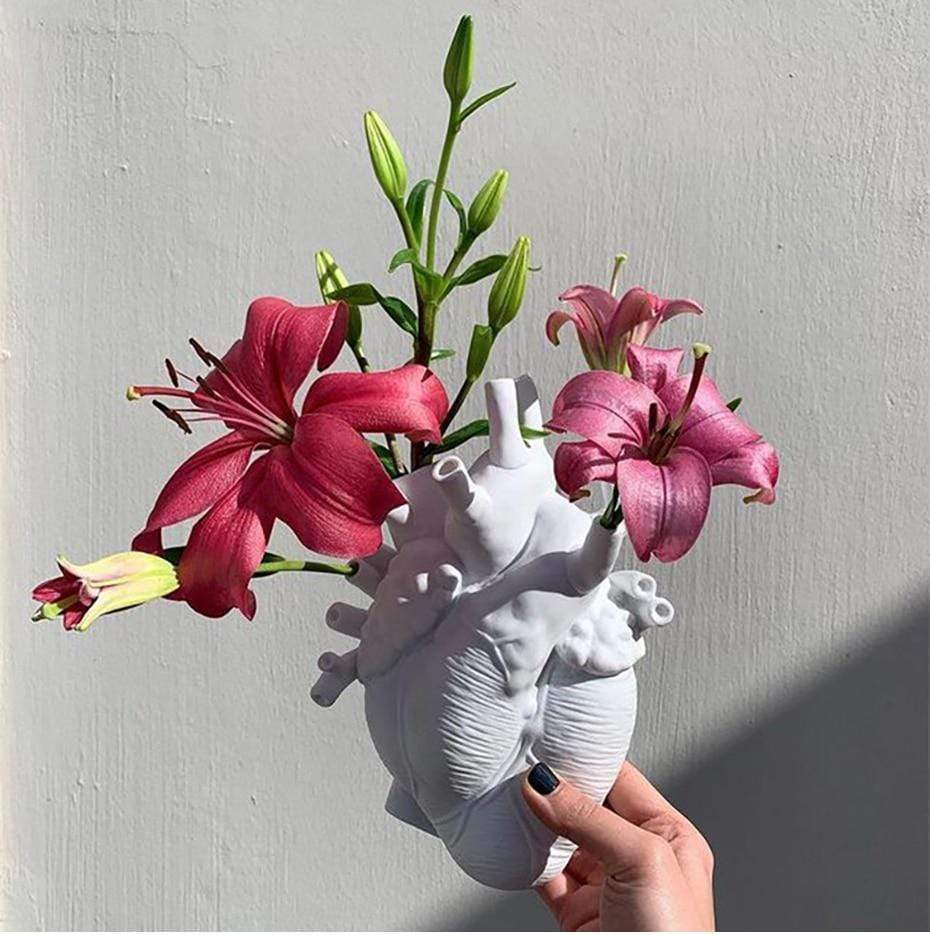 LZINA™ | Heart Flower Vase