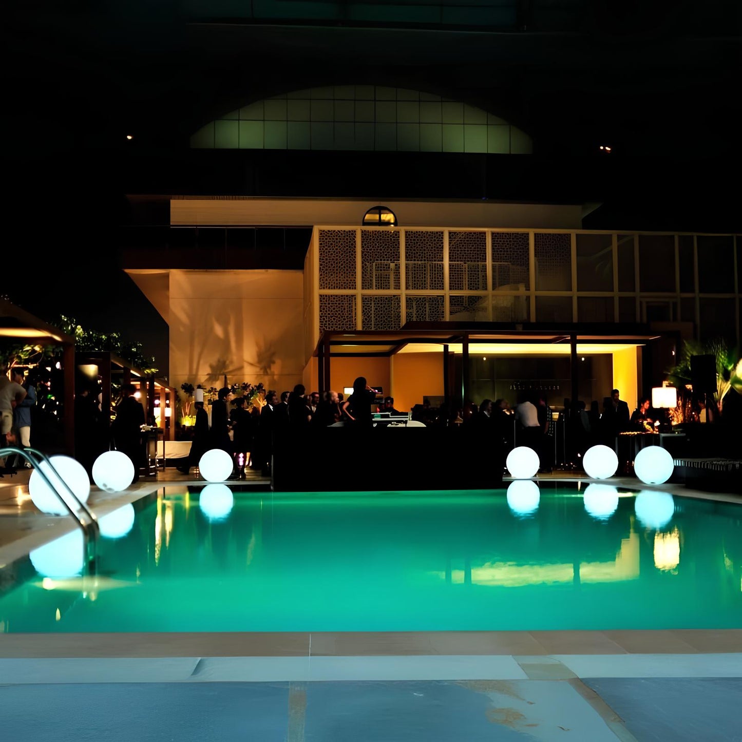 BowLift | Wireless Mood Lamp for Indoor & Outdoor - LumaSphere