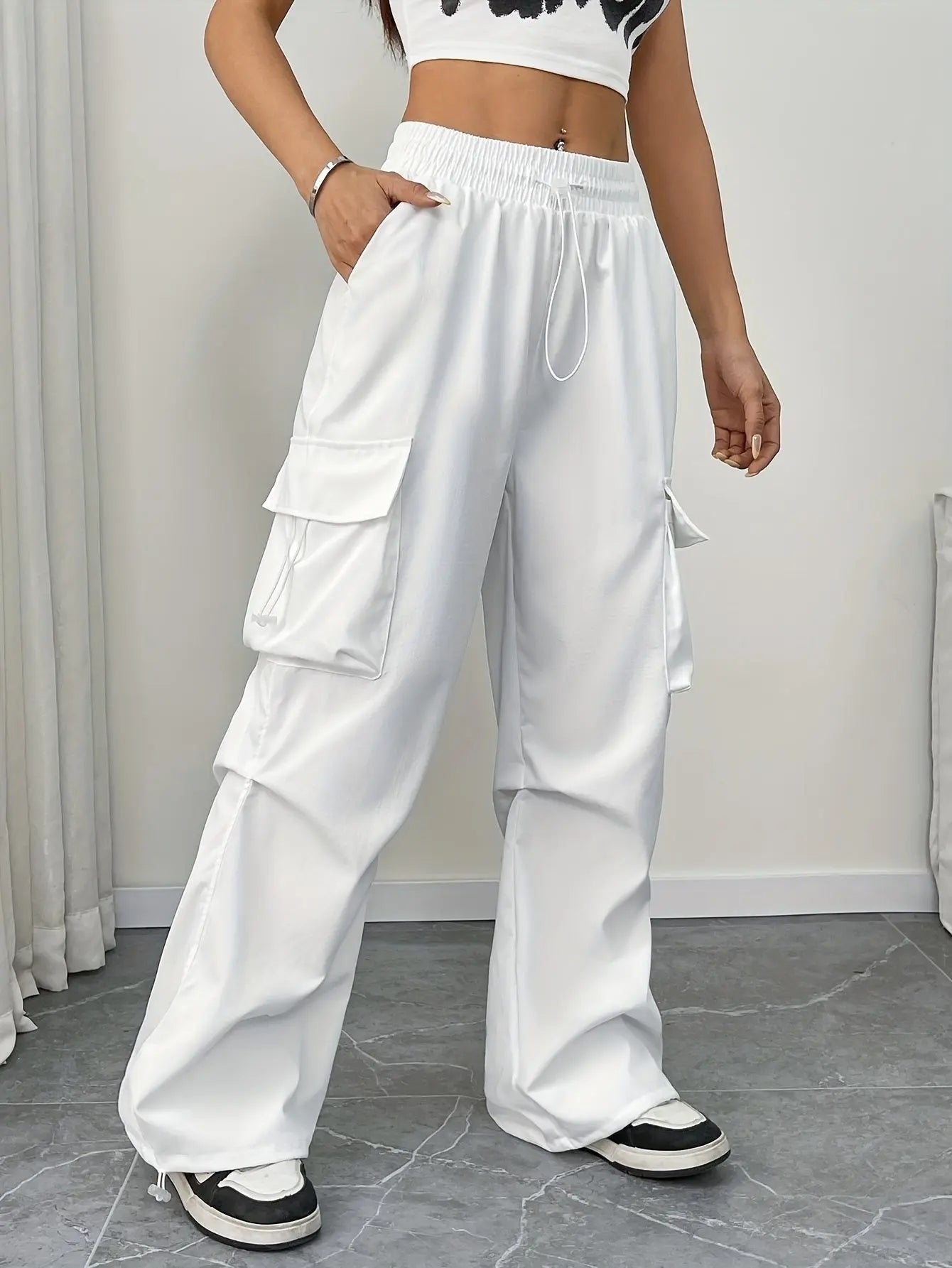 Parachute Trousers, Parachute Pants & Cargo Trousers – Wide Leg Drawstring Cargo Pants with Utility Pockets, Adjustable Hem, Relaxed Fit