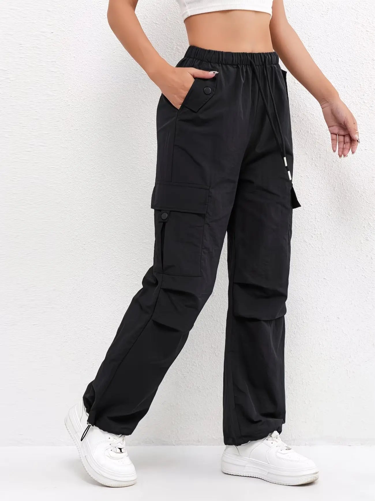 Parachute Trousers, Cargo Trousers & Cargo Pants – Drawstring Waist, Multi-Pocket Straight Leg Utility Pants with Adjustable Hem Cords, Relaxed Fit