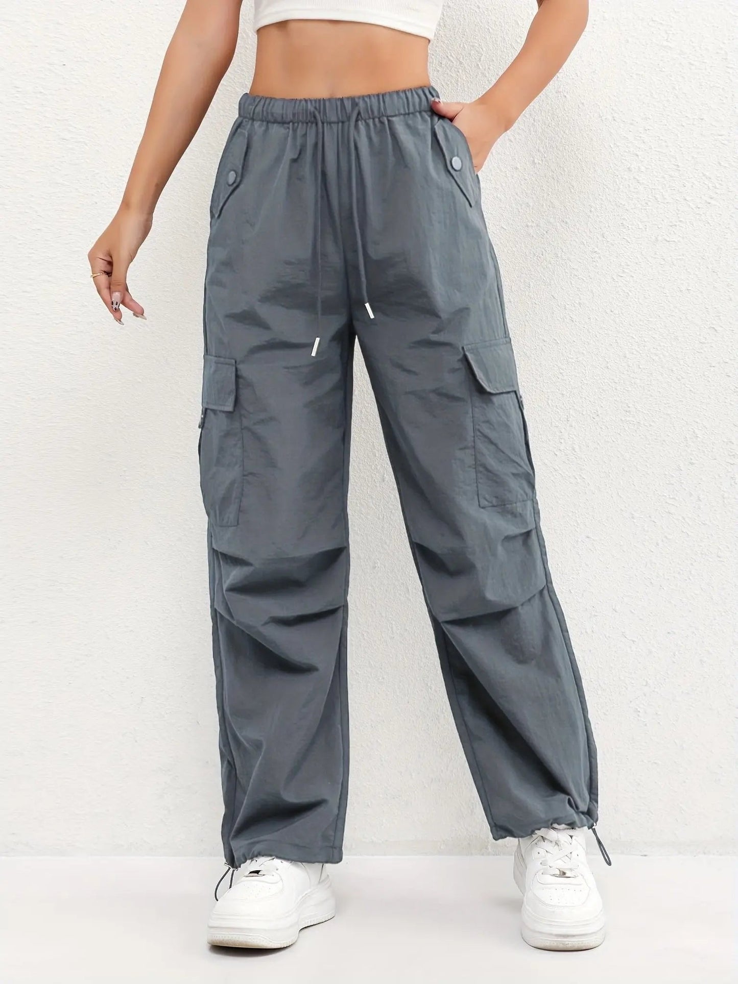 Parachute Trousers, Cargo Trousers & Cargo Pants – Drawstring Waist, Multi-Pocket Straight Leg Utility Pants with Adjustable Hem Cords, Relaxed Fit
