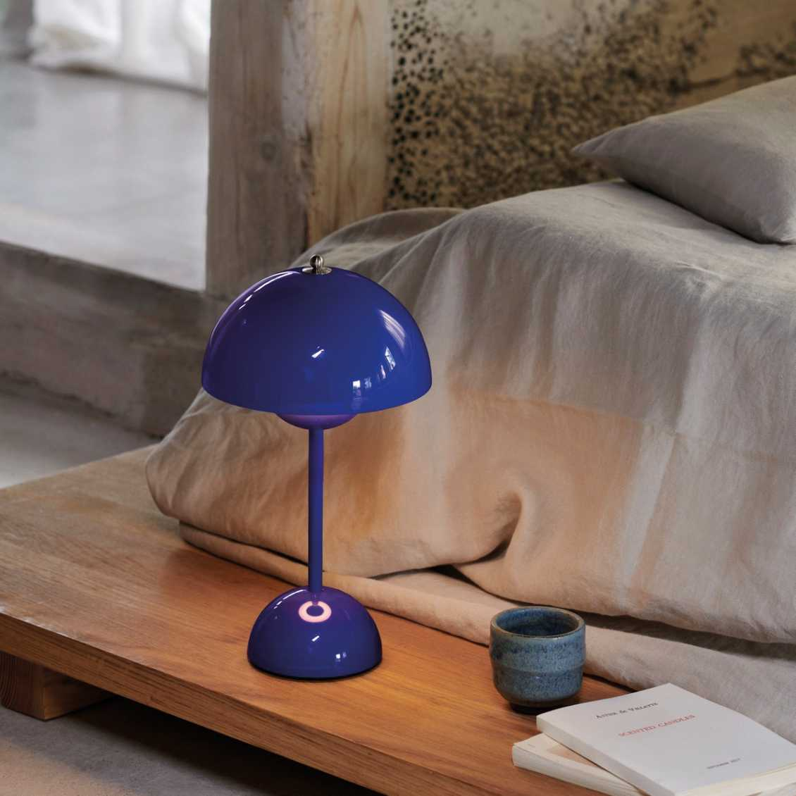 BowLift | SolarFlare LED Table Lamp – Dimmable Mood Lighting for Living Room & Bedroom | Modern, Energy-Efficient Design