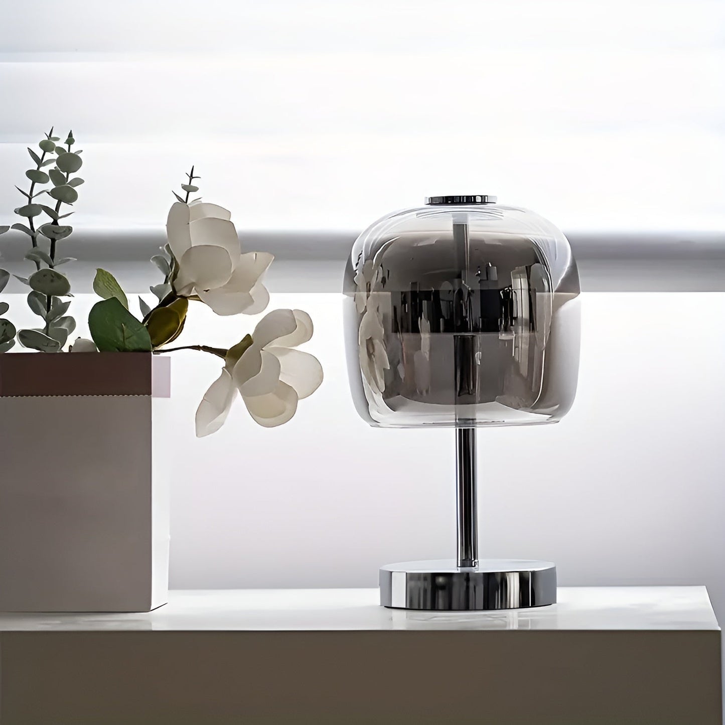 BowLift: Modern Glass Electroplated Ambient Light Lamp